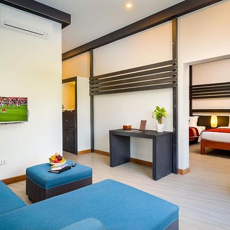 Reveal Angkor Hotel Siem Reap Bagian luar foto