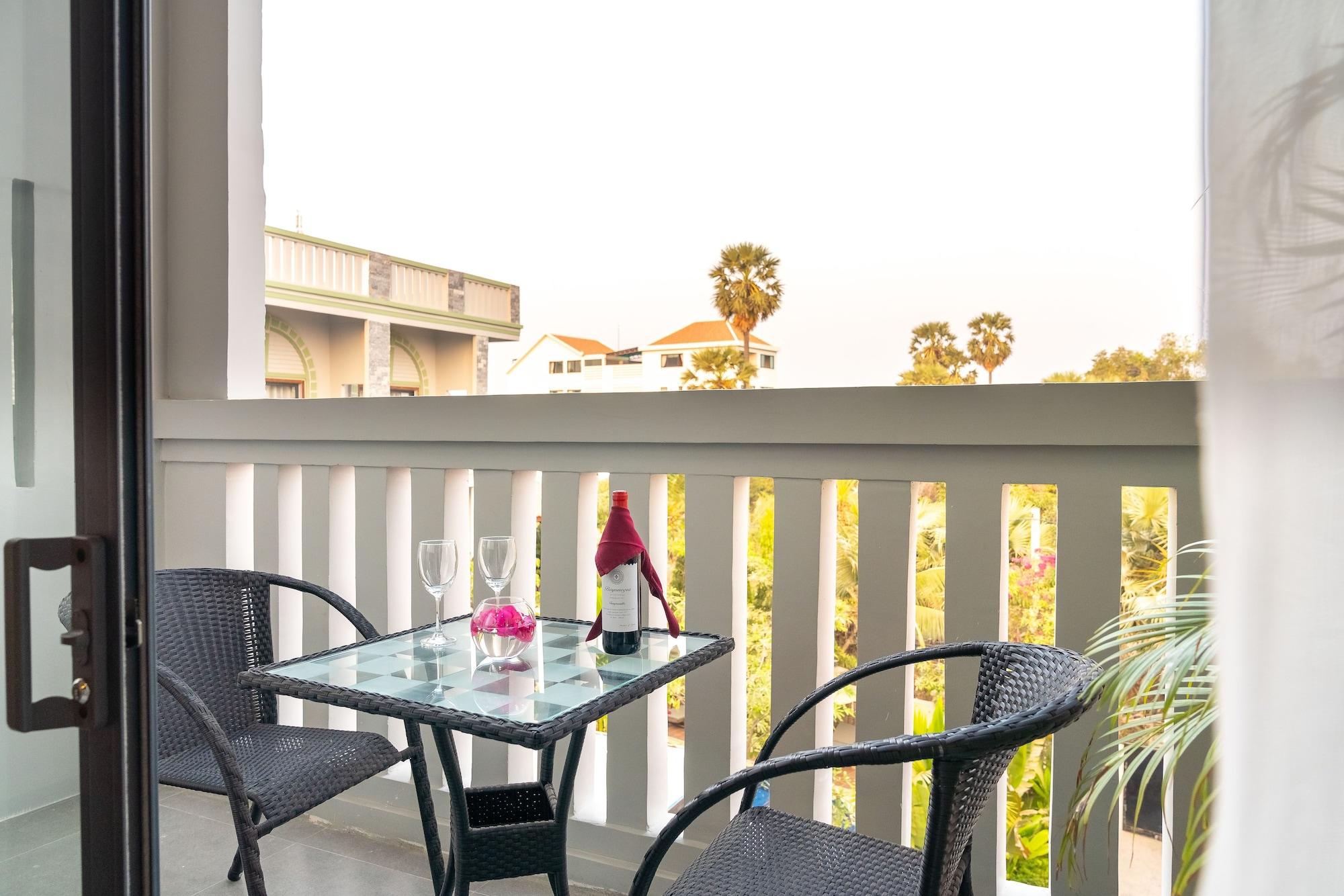Reveal Angkor Hotel Siem Reap Bagian luar foto