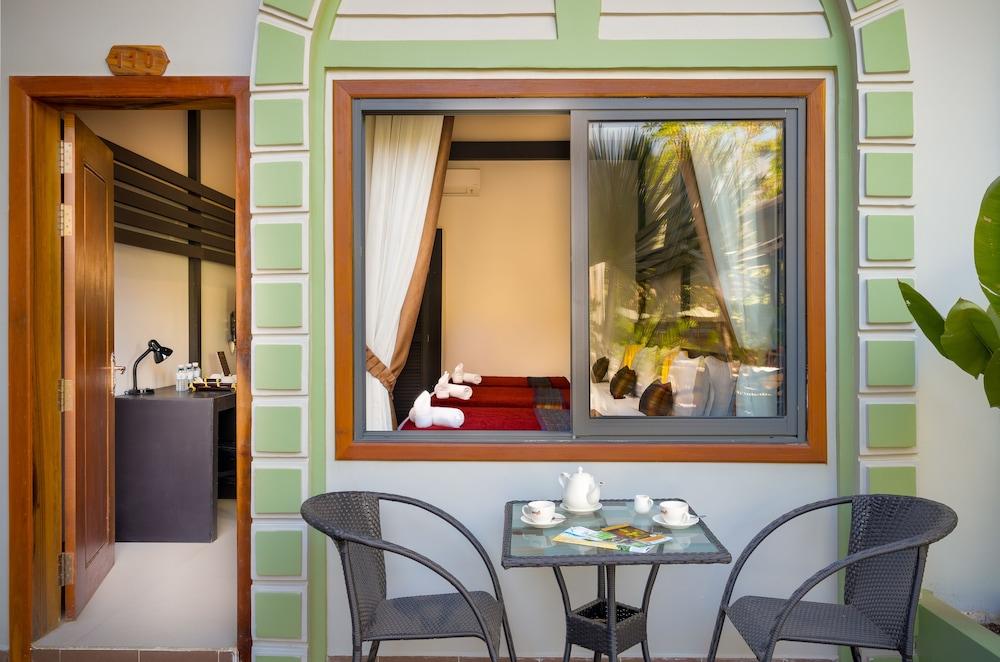 Reveal Angkor Hotel Siem Reap Bagian luar foto