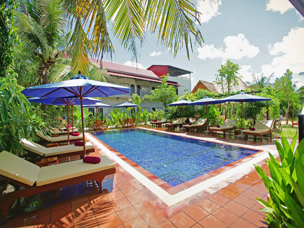 Reveal Angkor Hotel Siem Reap Bagian luar foto