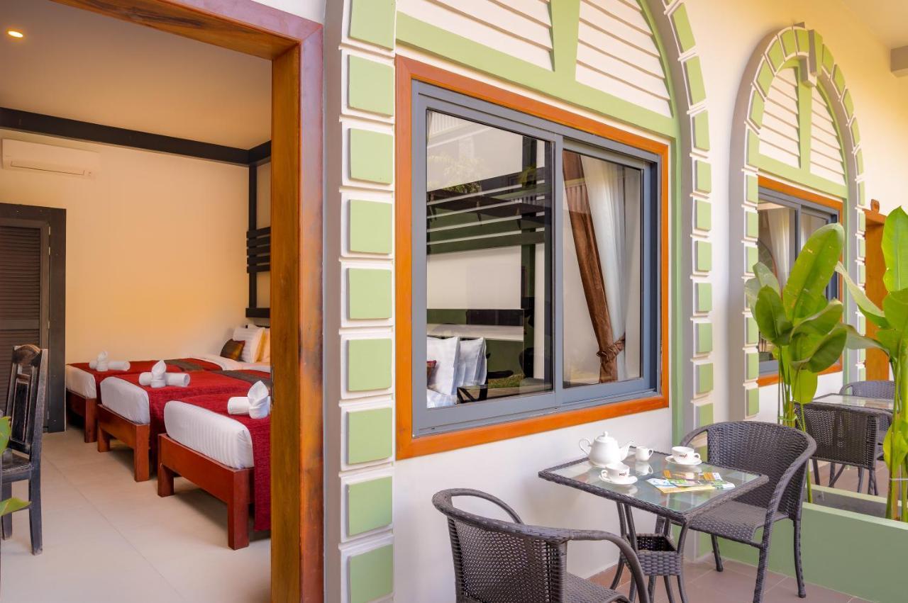 Reveal Angkor Hotel Siem Reap Bagian luar foto