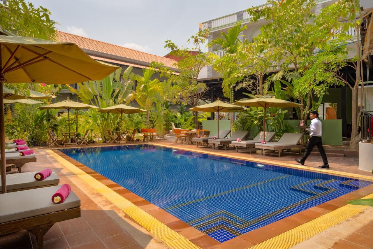 Reveal Angkor Hotel Siem Reap Bagian luar foto